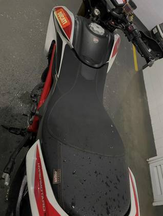 DUCATI HYPERMOTARD 821 